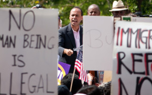 luis gutierrez2